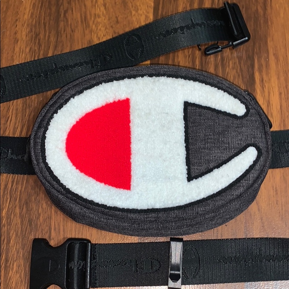 Grey Champion Fanny pack unisex